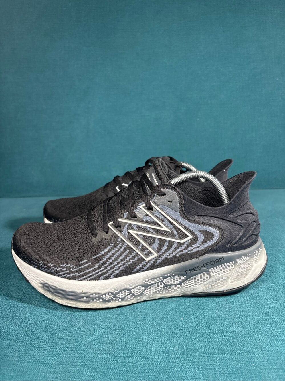 New Balance Fresh Foam X 1080 v11 Black White Men's Size 11 D M1080B11